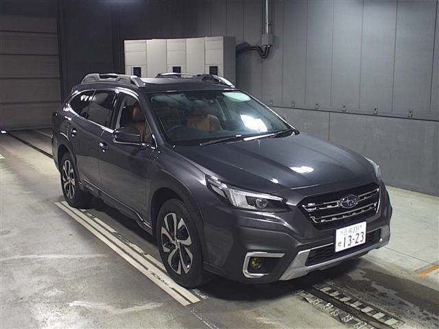 8615 Subaru Legacy outback BT5 2021 г. (JU Gifu)